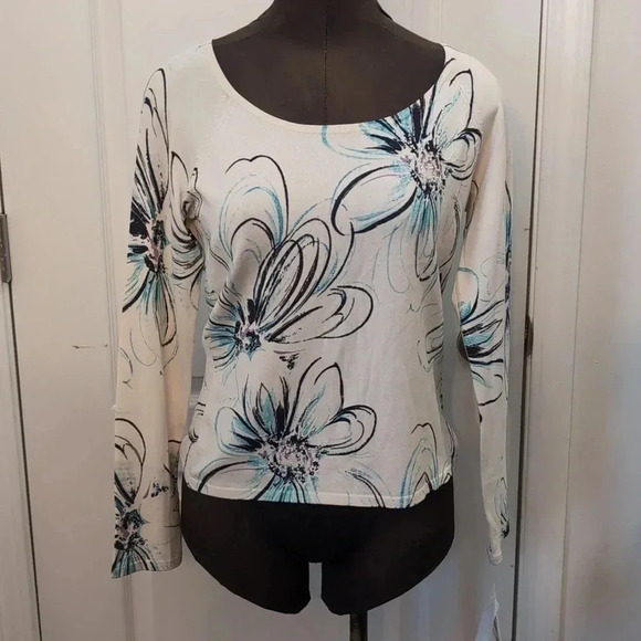 Emma James women's long sleeve top - Picture 1 of 9